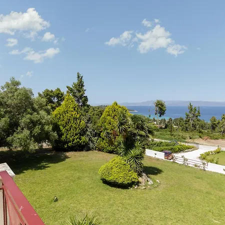 Xenia With Seaview & Private Garden By Halu! Villa